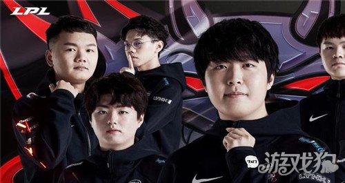 凭借稳定发 凭借稳定发