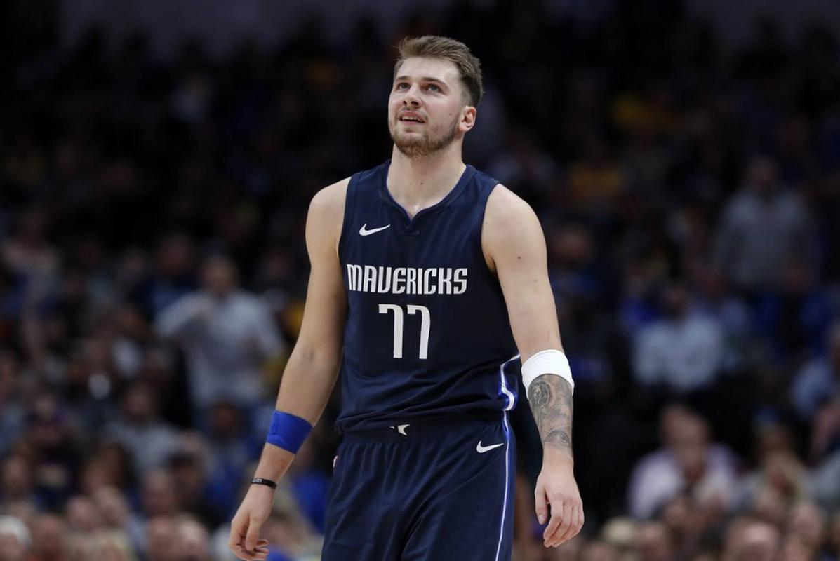 天津女排可 天津女排可