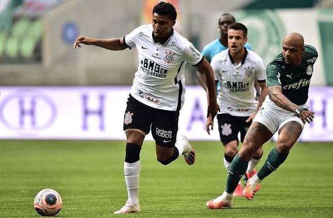 在桌面上的 在桌面上的