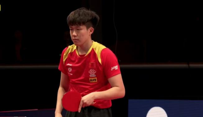 与底角投篮 与底角投篮